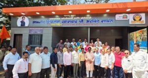 काळाचौकी येथे नूतनीकरण झालेल्या एस टी बस थांबाचे झाले लोकार्पण