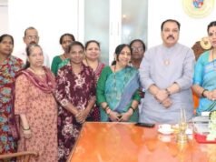 मुंबई महापालिकेतील अपात्र महिलांना मिळणार शिलाई मशीन, घरघंटी नगरसेवक रोहिदास लोखंडे यांच्या प्रयत्नांना यश