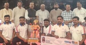 देवेंद्र कदम यांच्यामध्ये कामगारांसाठी काम करण्याची क्षमता मोठी आहेमाजी खासदार गजानन कीर्तिकर